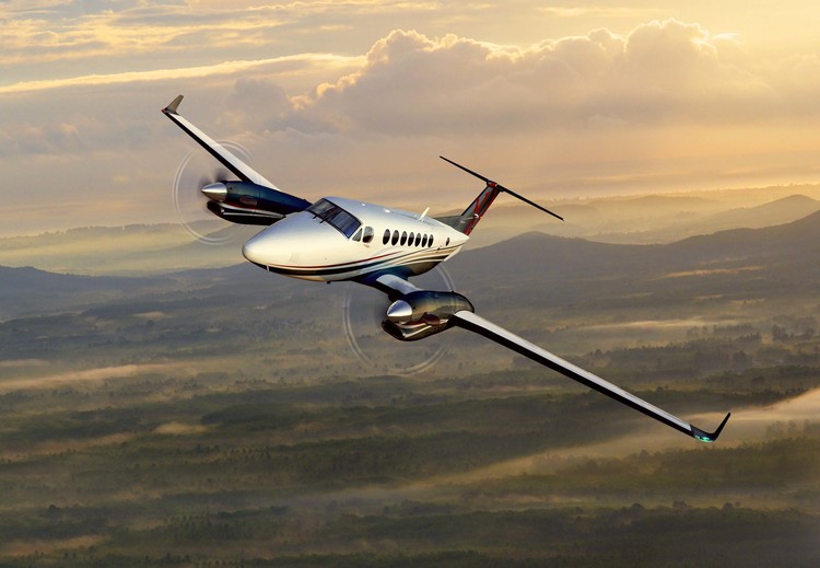 King+Air+350i+Exterior+(From+Website)